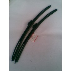 MB314177 MITSUBISHI  LANCER SİLECEK PALETİ ARKA CAM